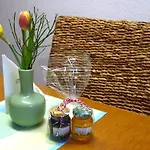In With Private Terrace * Wilsecker